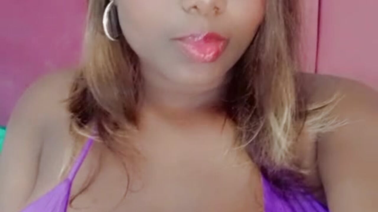 Hi - video di IvyBennet_ modella di cam