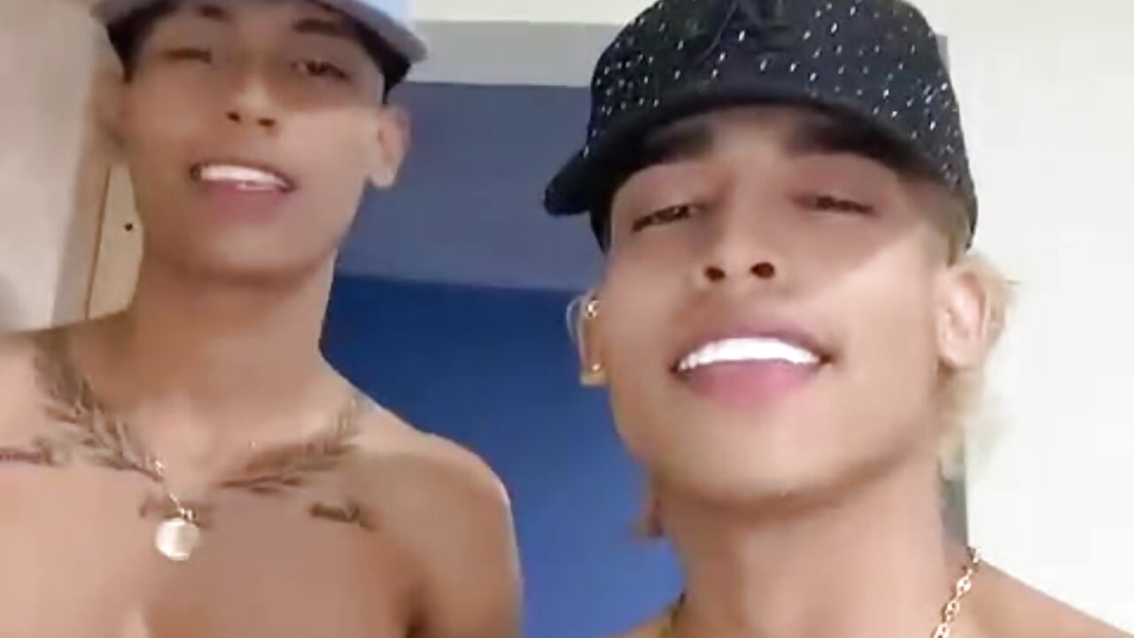 mi hermano😘😉 – video modela na kameri cofla_30