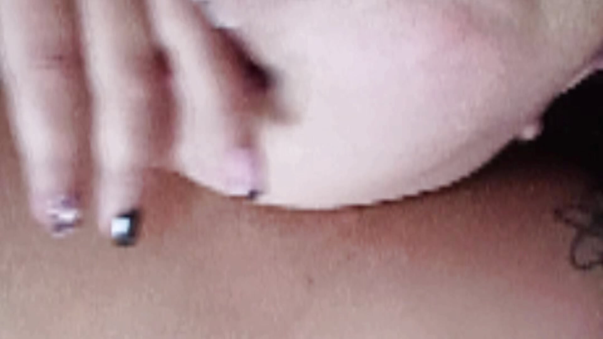 Come here and I'll show you my skull hehe 😈 - video od modelky/modela kendra_lil_evill