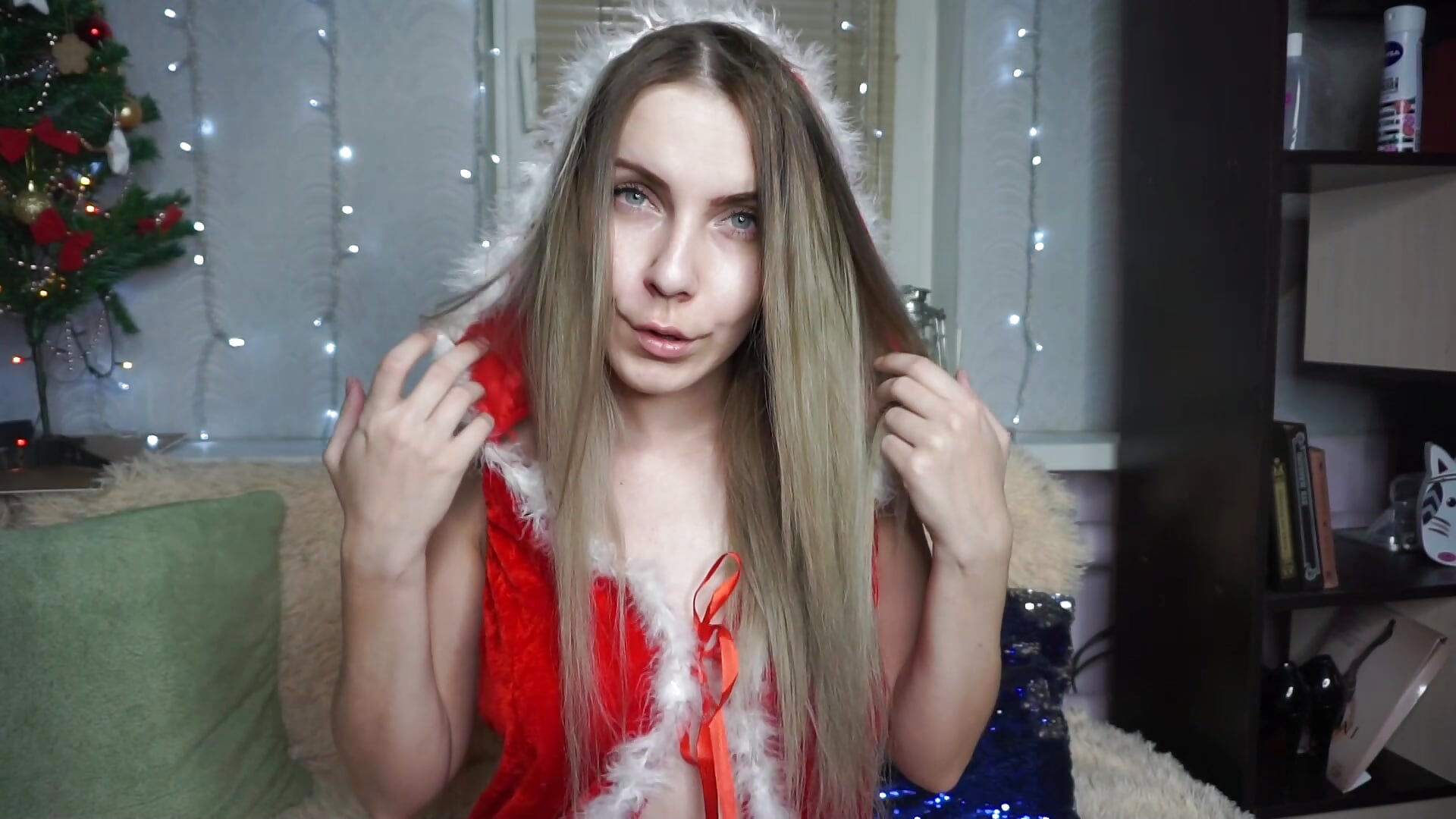 Merry Christmas - video oleh model kamera LinaFoX