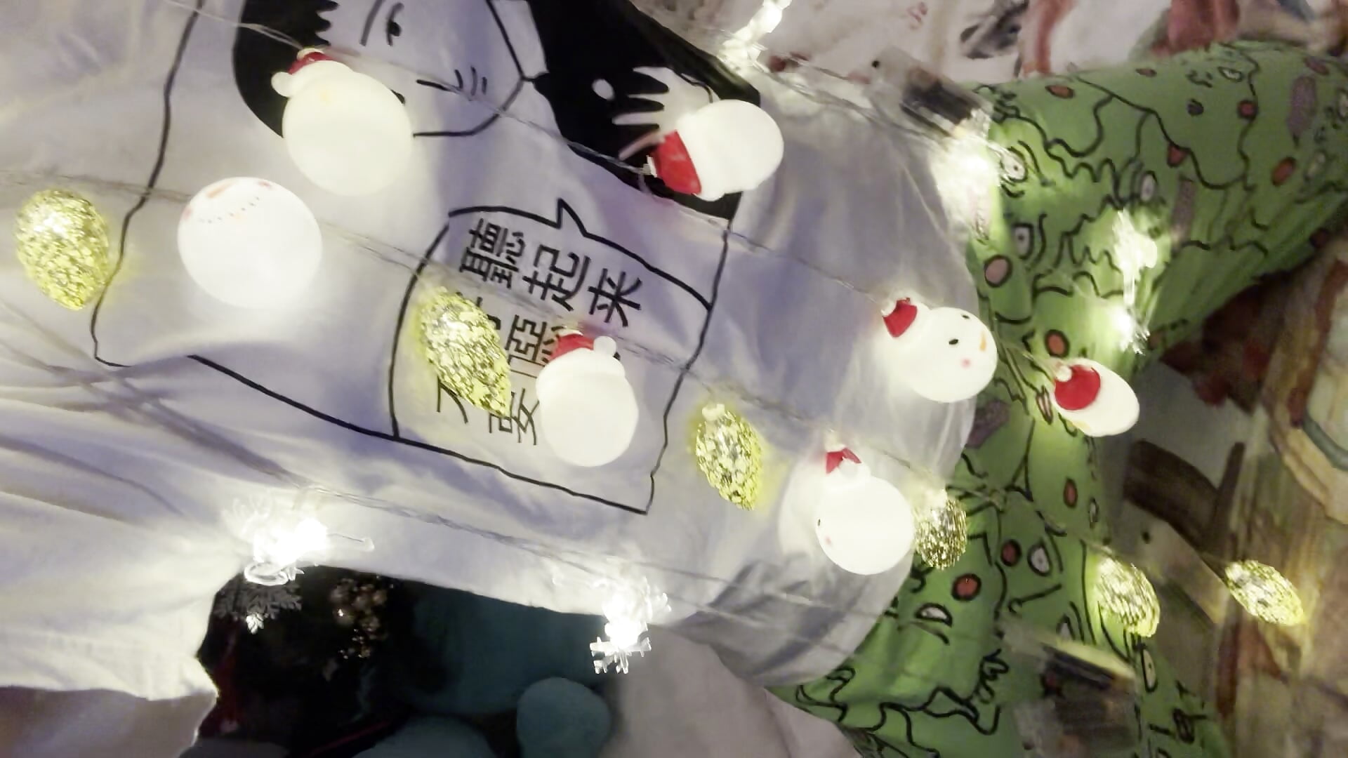 圣诞节cos圣诞树－カメラキャストの-sanhuamao-の動画