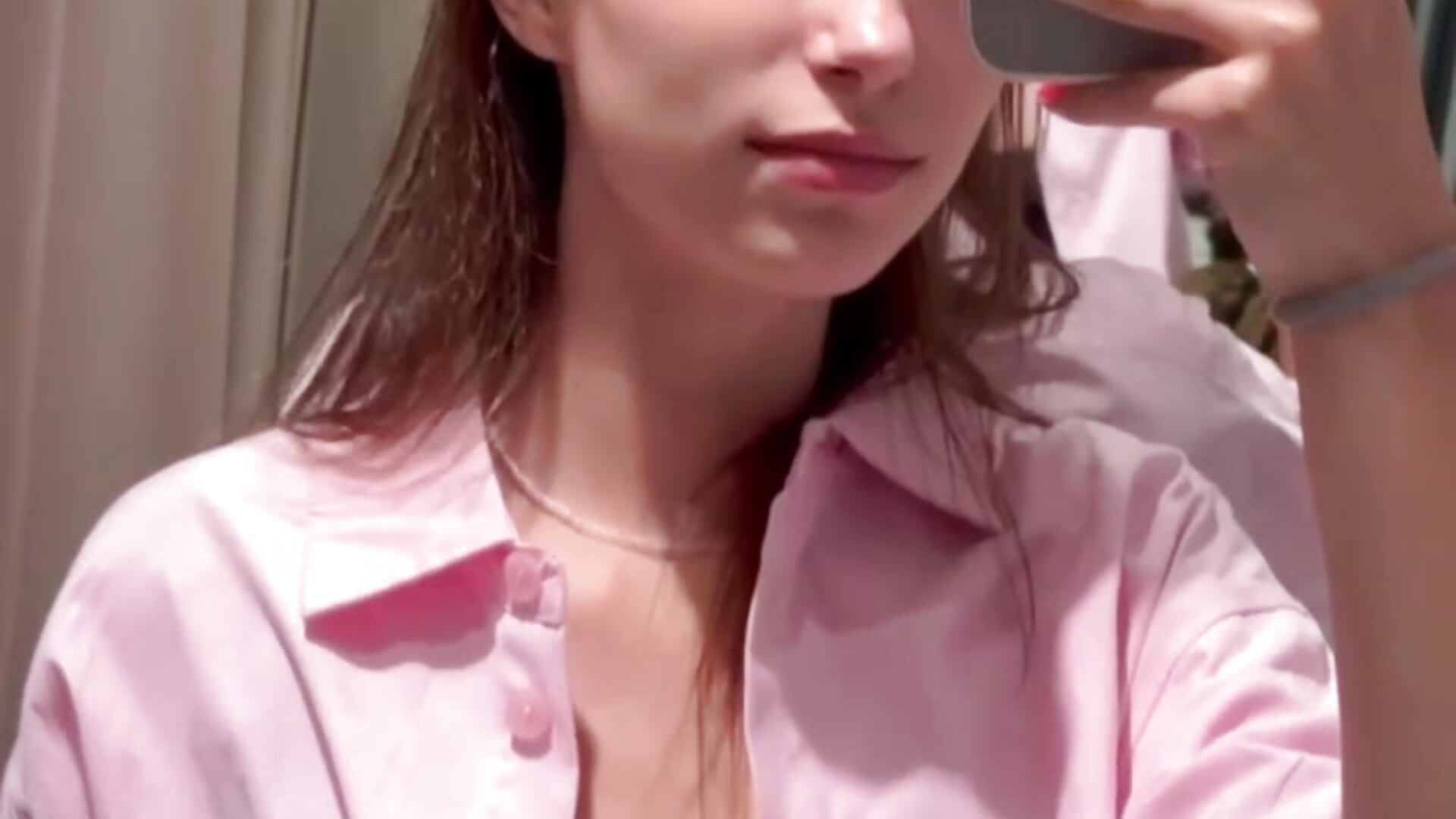 Just hanging around - video by vixinp cam model