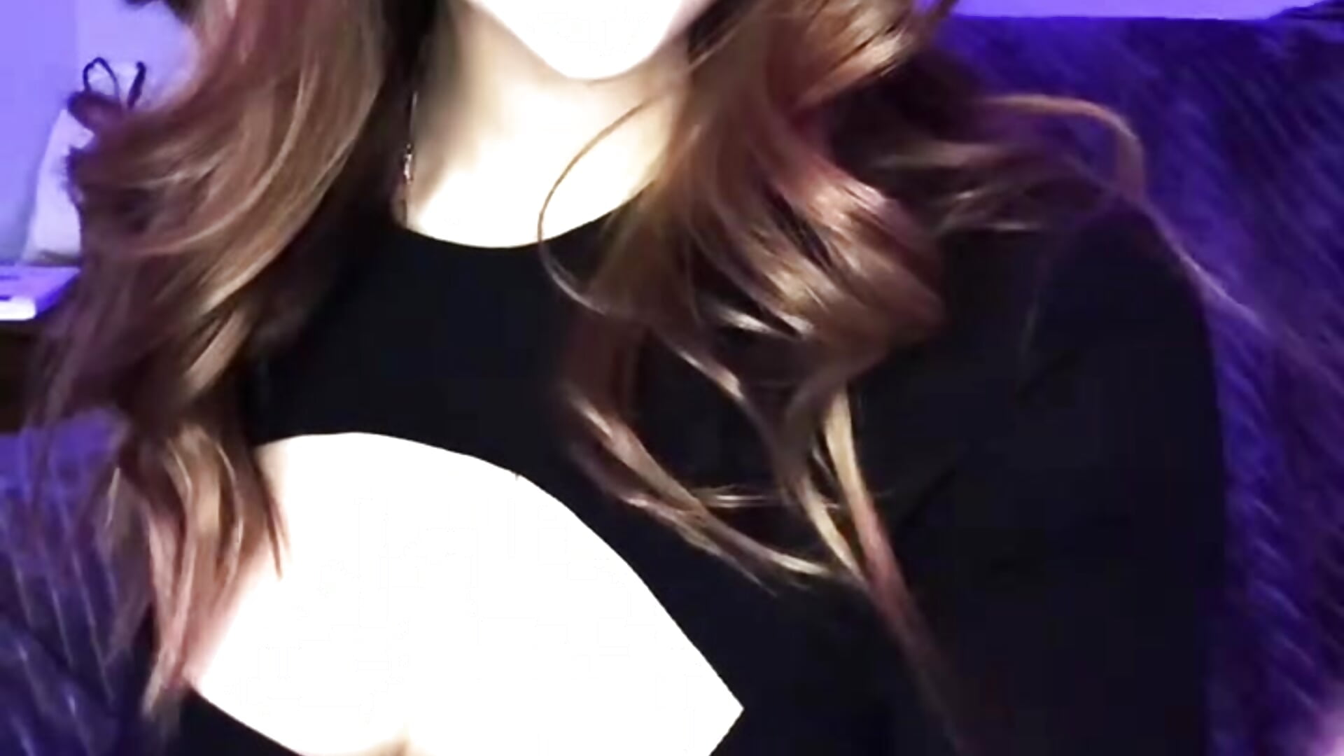 Play with me in a maid costume)－カメラキャストのPlayboy_Lou8の動画