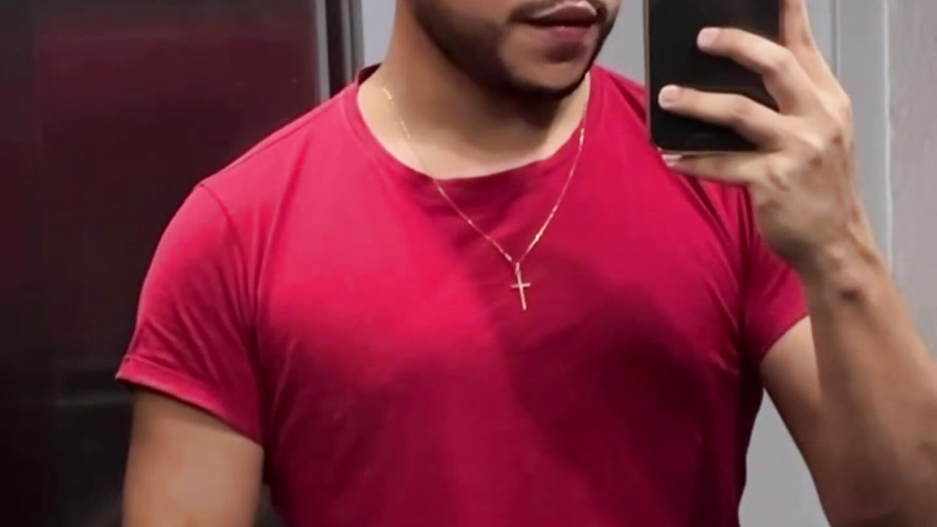Rojito ❤️‍🔥 – video af Dimitri_colins