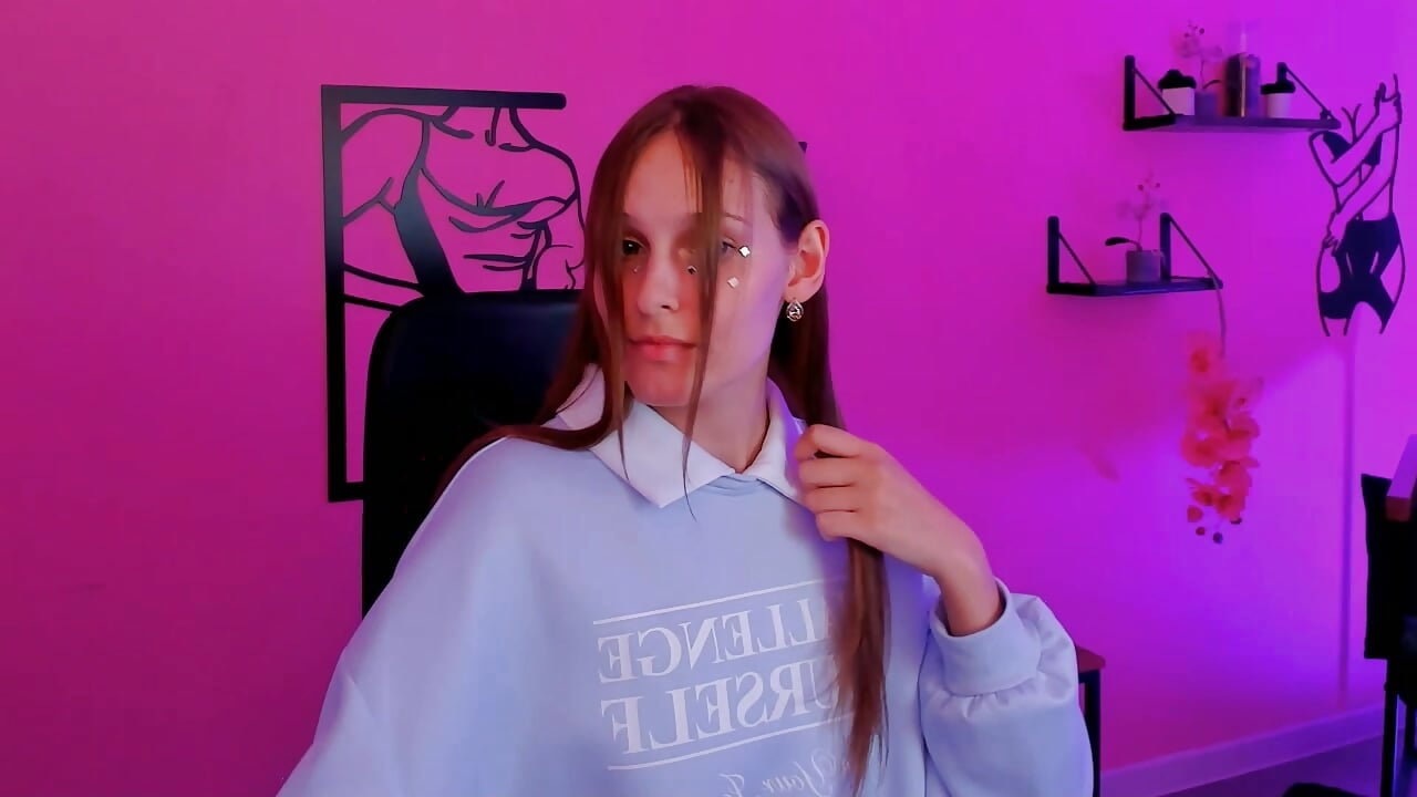 hehehe - video by JenniferKiim cam model