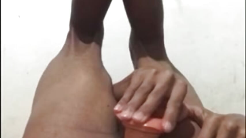 Brincando com o cuzinho👌 pra vocês - video av lcsexy45 cam model