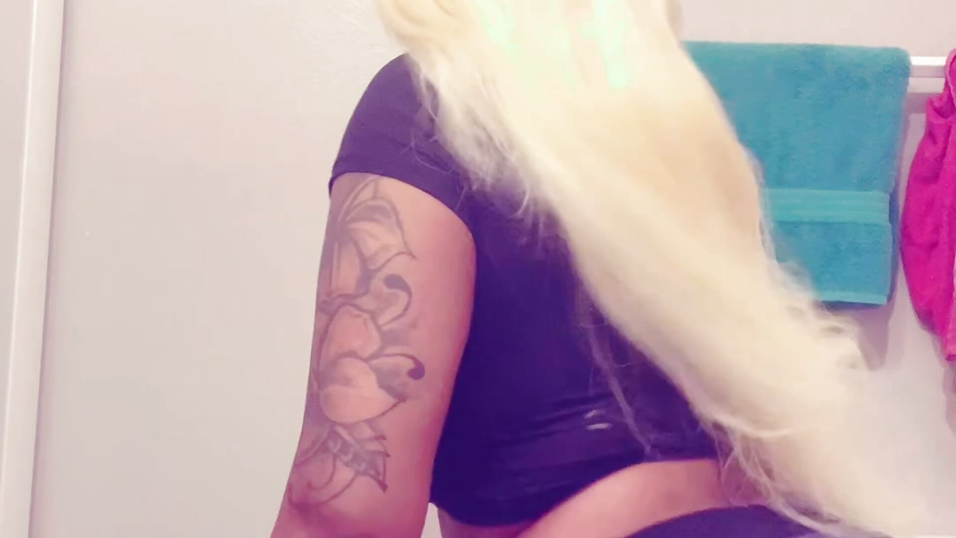 4ee3fc5601254d44949eb03c2159bd93 - Video von redd2wett Cam-Model