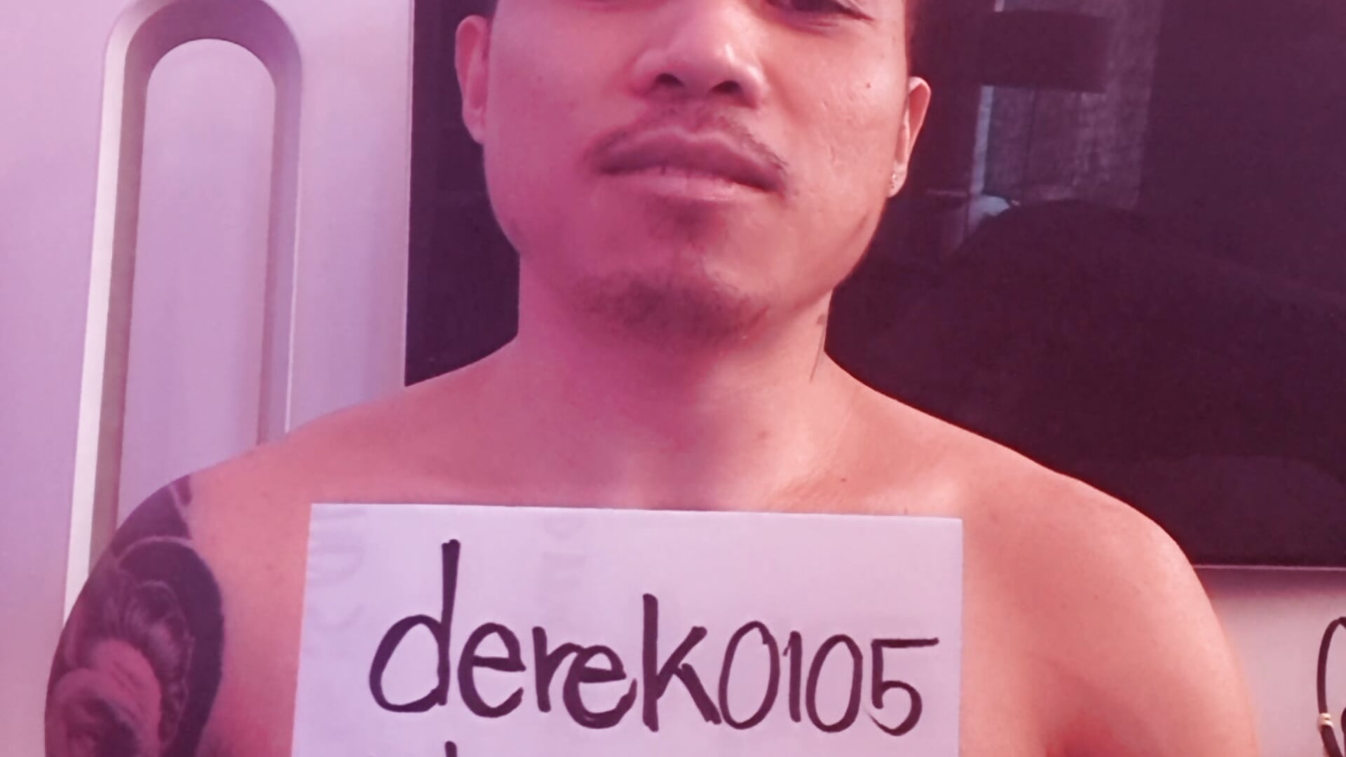 1000031860 - video od modelky/modela sessiontoyboy