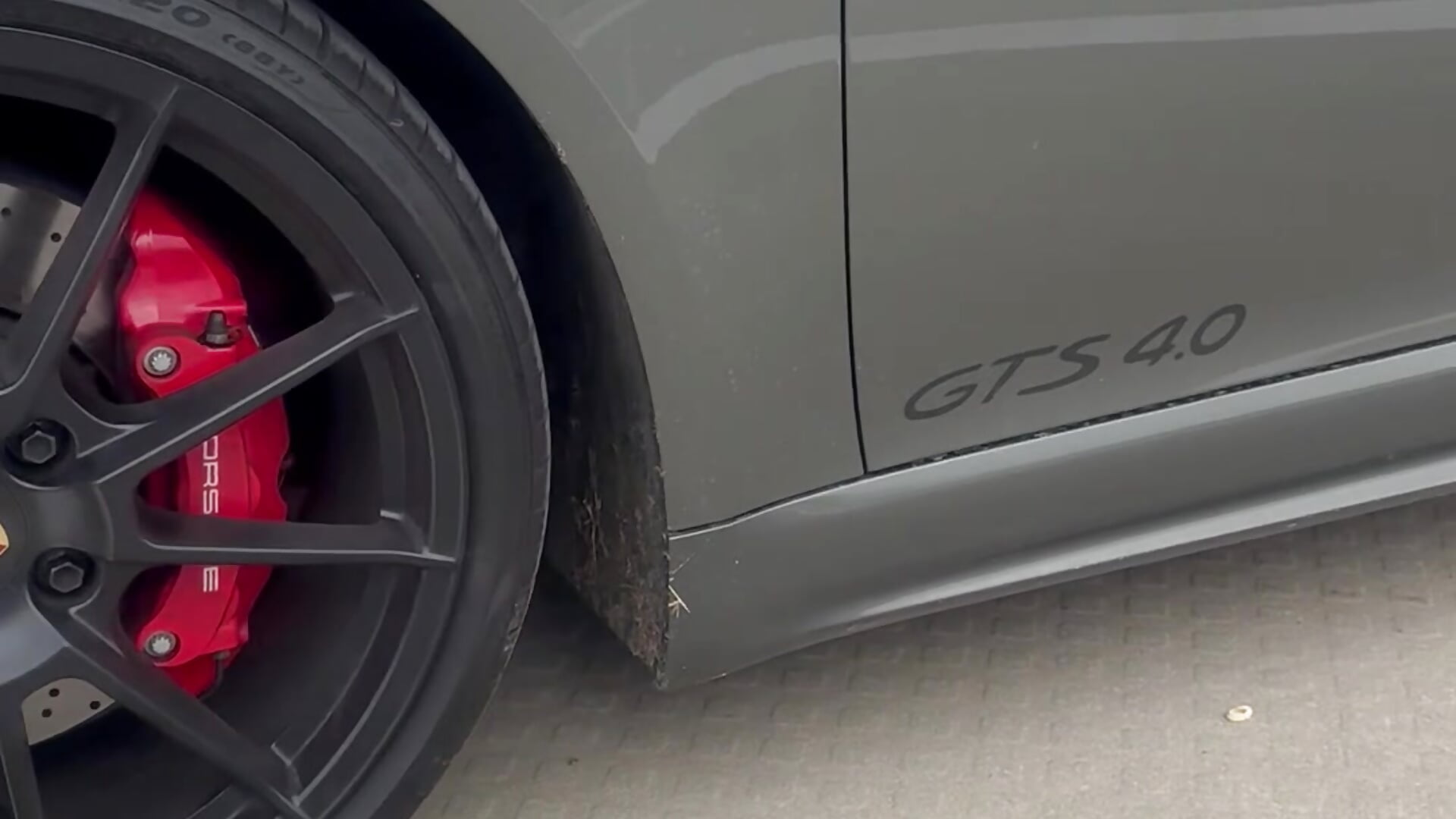 Steffi Horny im Porsche😼💦😯 - video by Steffi_Snowbunny cam model