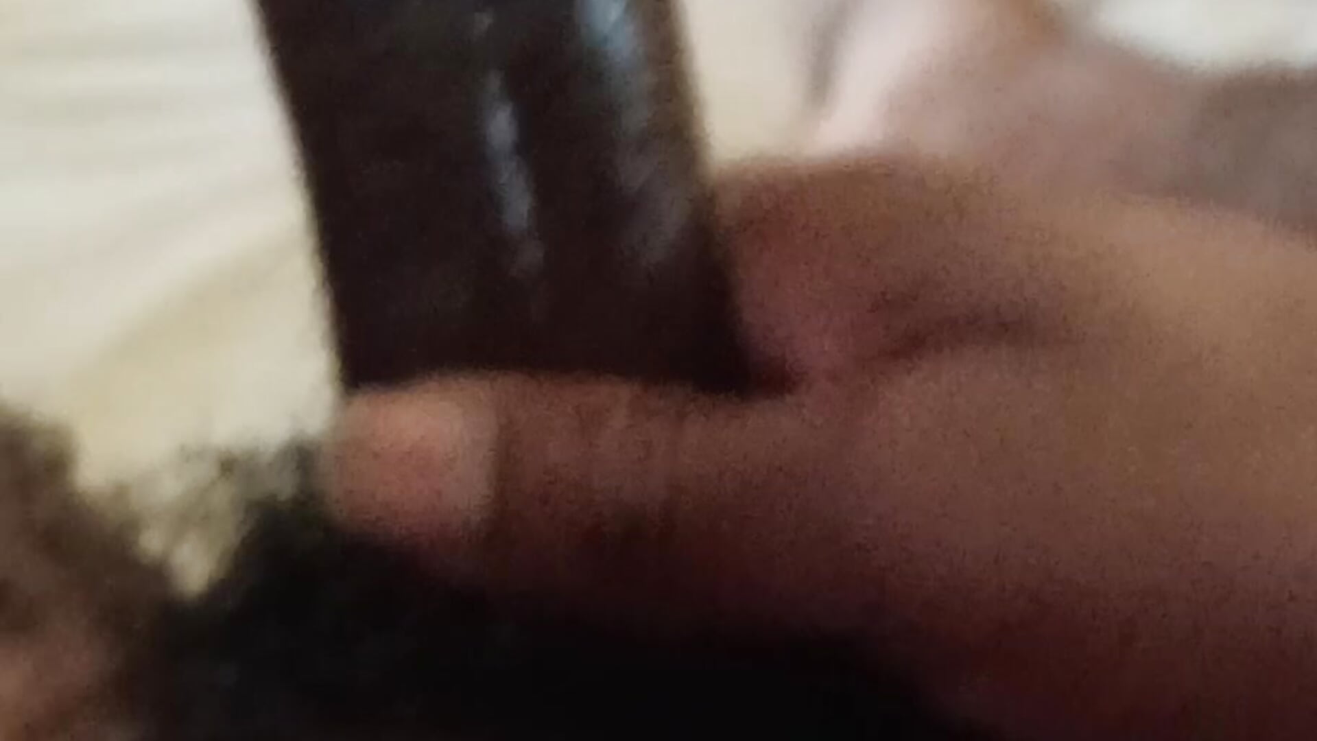 1000000437.mp4 - video di CaramelBrownBBC14 modella di cam