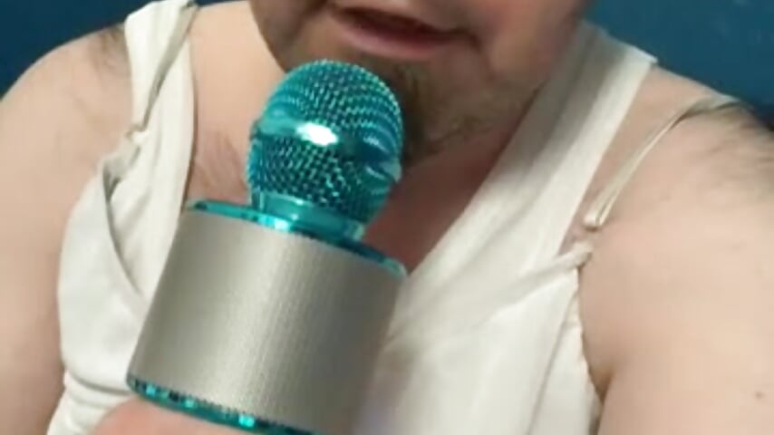 7 Tage 7 Nächte : Musik  16/25 – video od webkamerové modelky GeilerHSVFAN1989