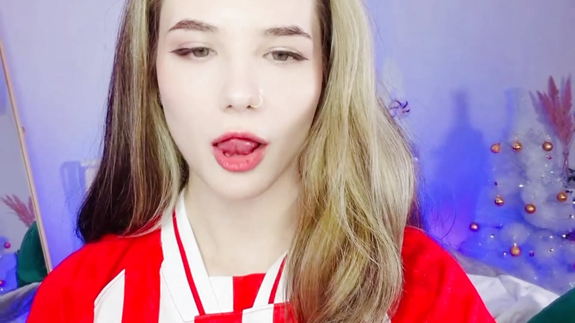 Ahegao - video di Amira_Blussh modella di cam