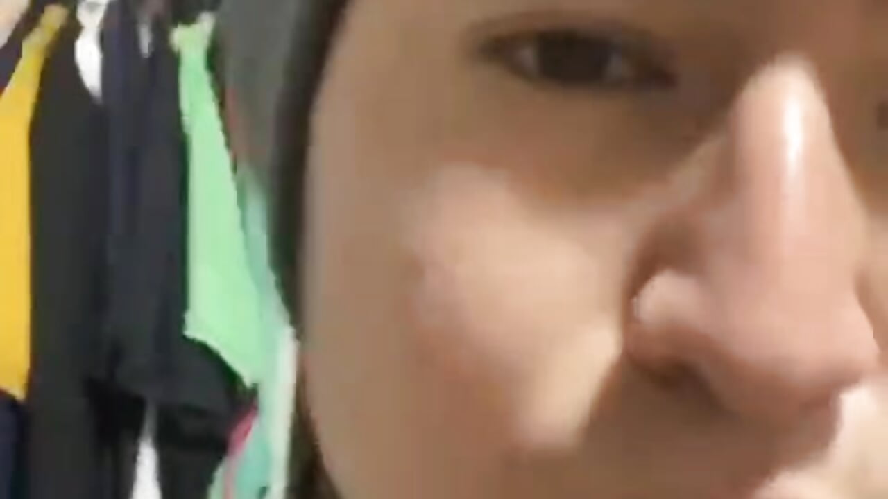 c2abf258-5311-4adc-92bc-65c9a4d0a68b - video by Ale_and_Hassan444 cam model