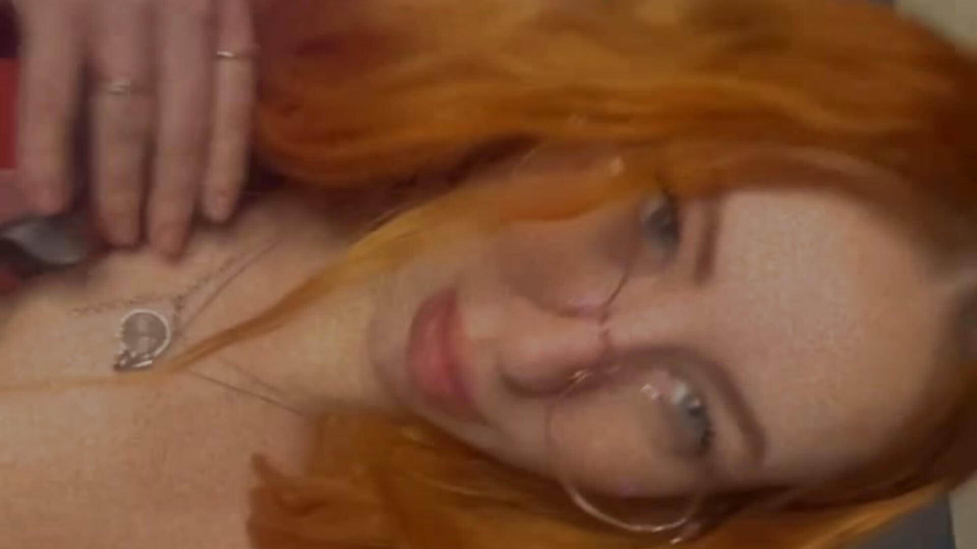 Foxxy - video oleh DaddysLittleSlutfox kamera model