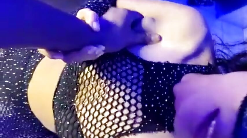 stranger fucks me Hard - Video von Ivy_the_goddess Cam-Model