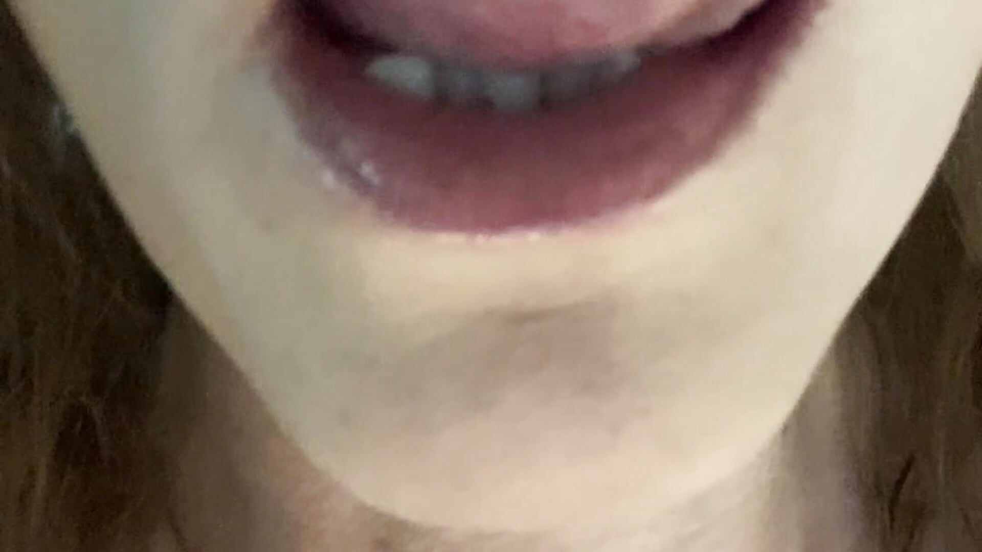 Sexxxy, Lonely Wife wants hard, throbbing COCK while hubby plays golf!  XOXOX