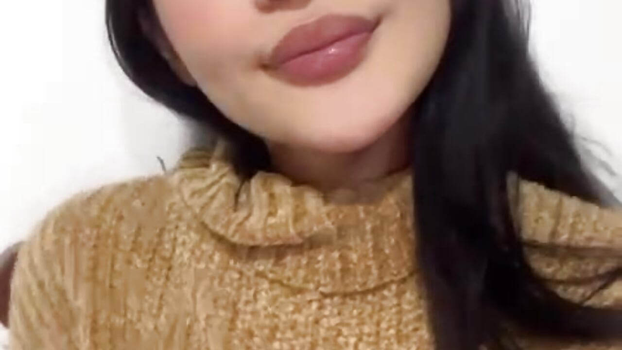 💋 “Just look at me.” - video by aylin_rousse cam model