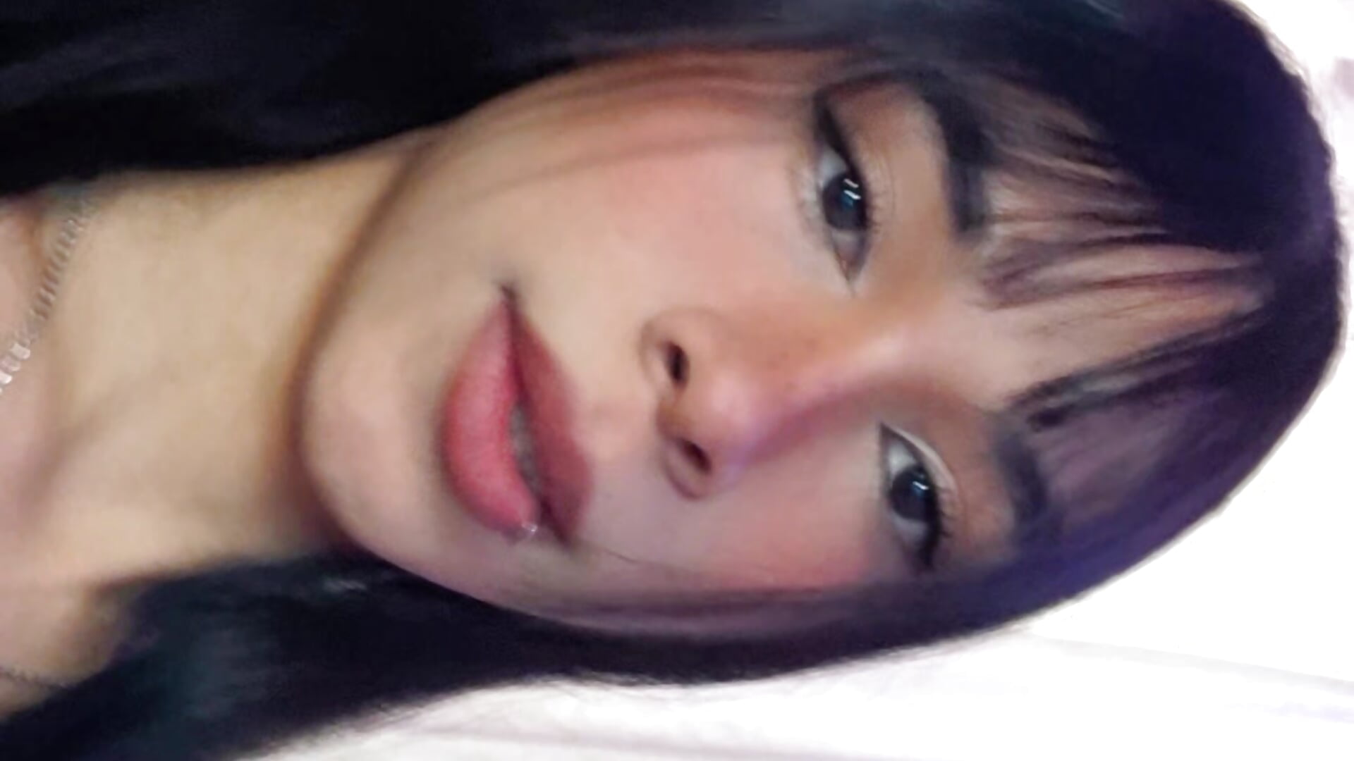 pretty 🥰💕 - Video von NathaliaPaz_ Cam-Model