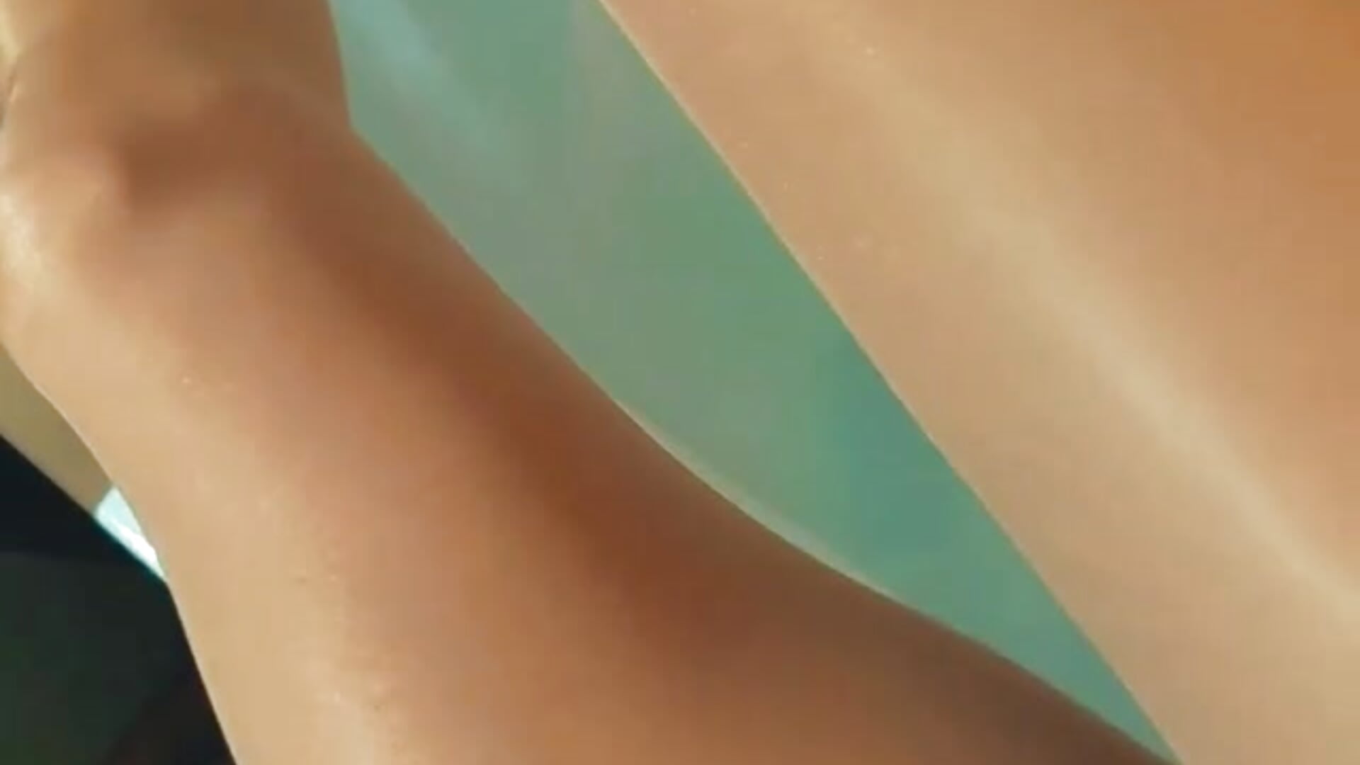 The Bath and the Legs – video od webkamerové modelky stockings_hd