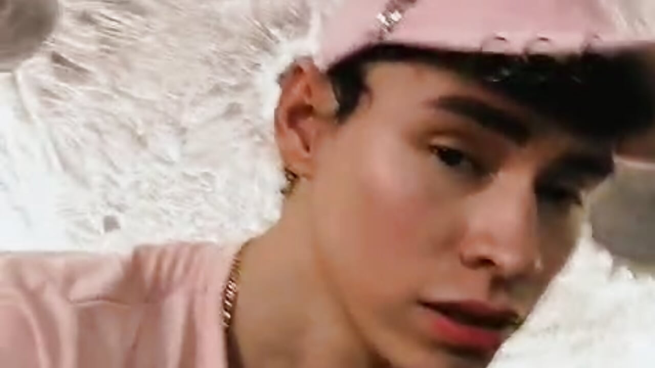 Hi Hun! - video by Deivid_oficial20 cam model