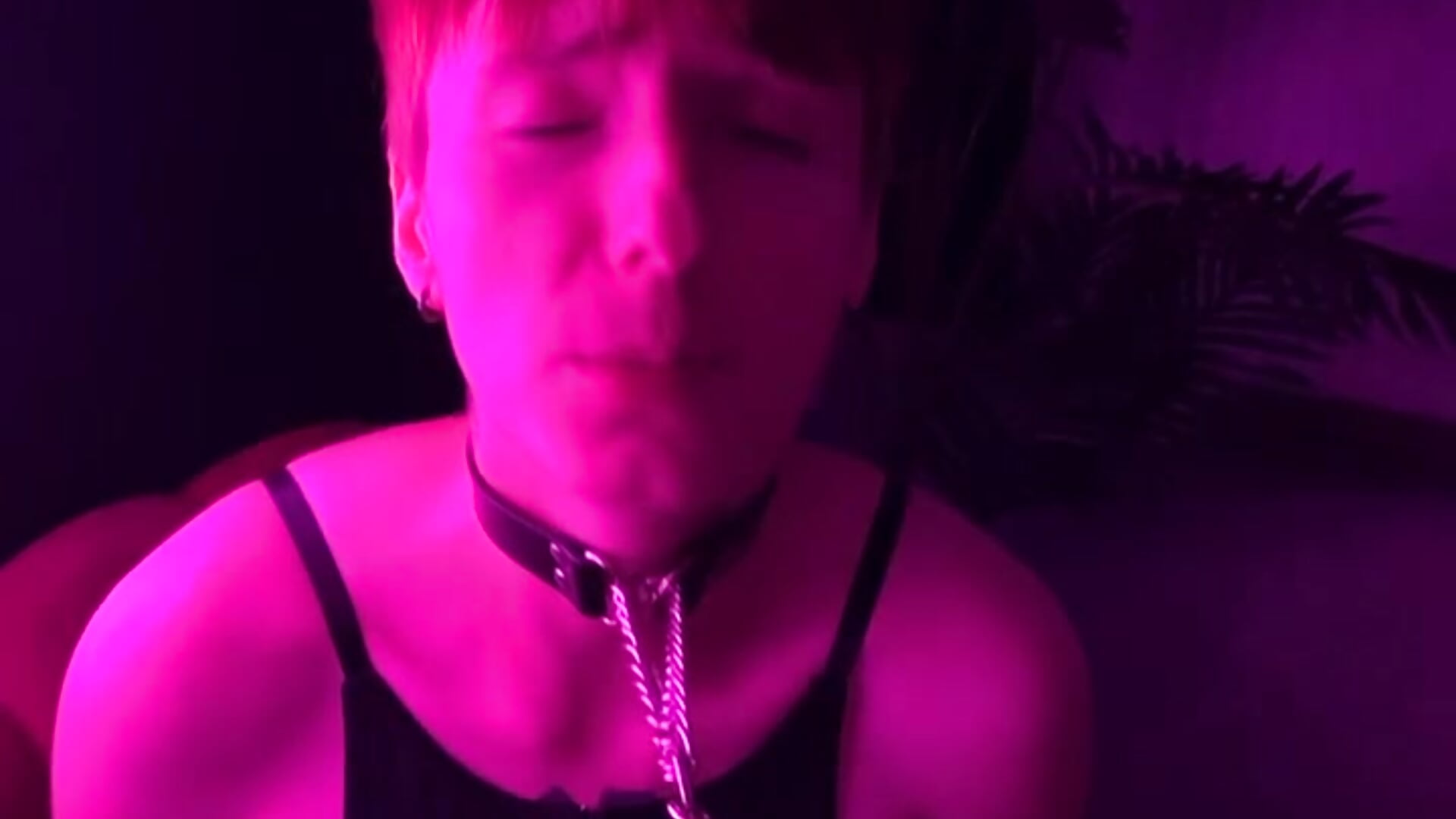 punish me - video by Luna_Devil_ cam model