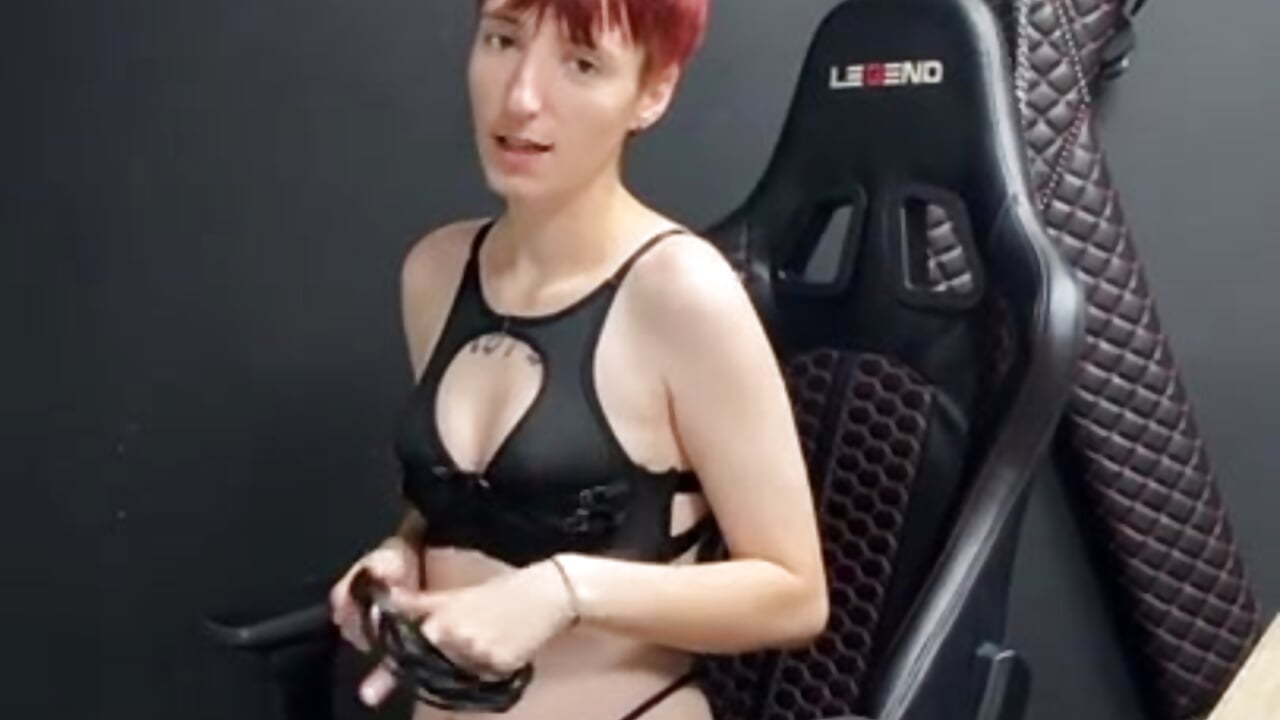 come to your mistress - video by Luna_Devil_ cam model