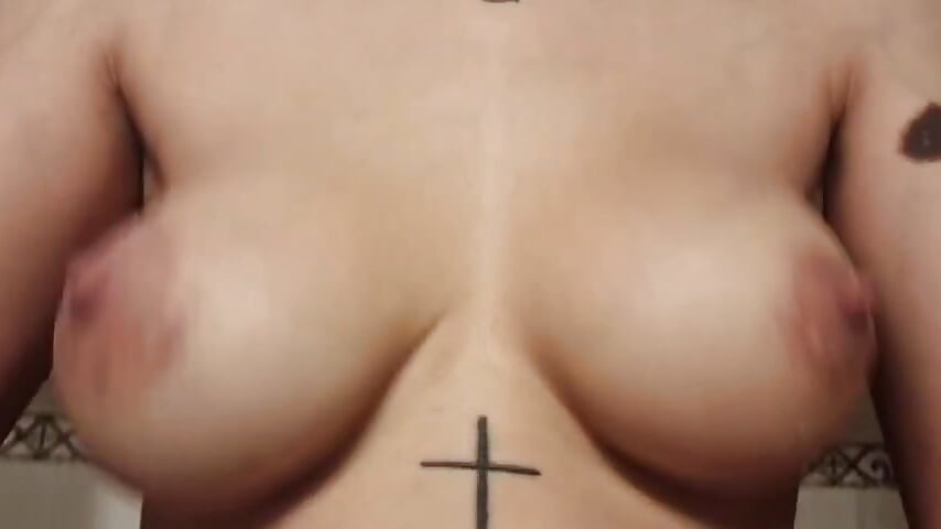 Perfect tits - video by Su-Dar69 cam model