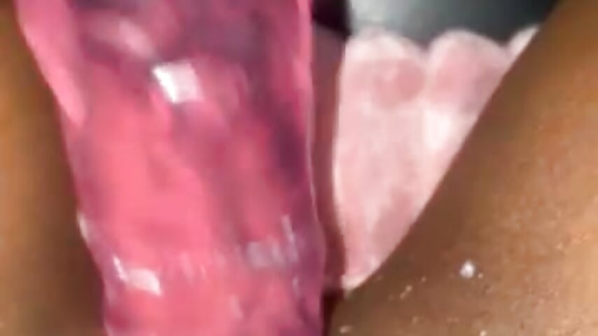 Pink didlo and spitting 😘😘😘🤪🤪🤪🤪
