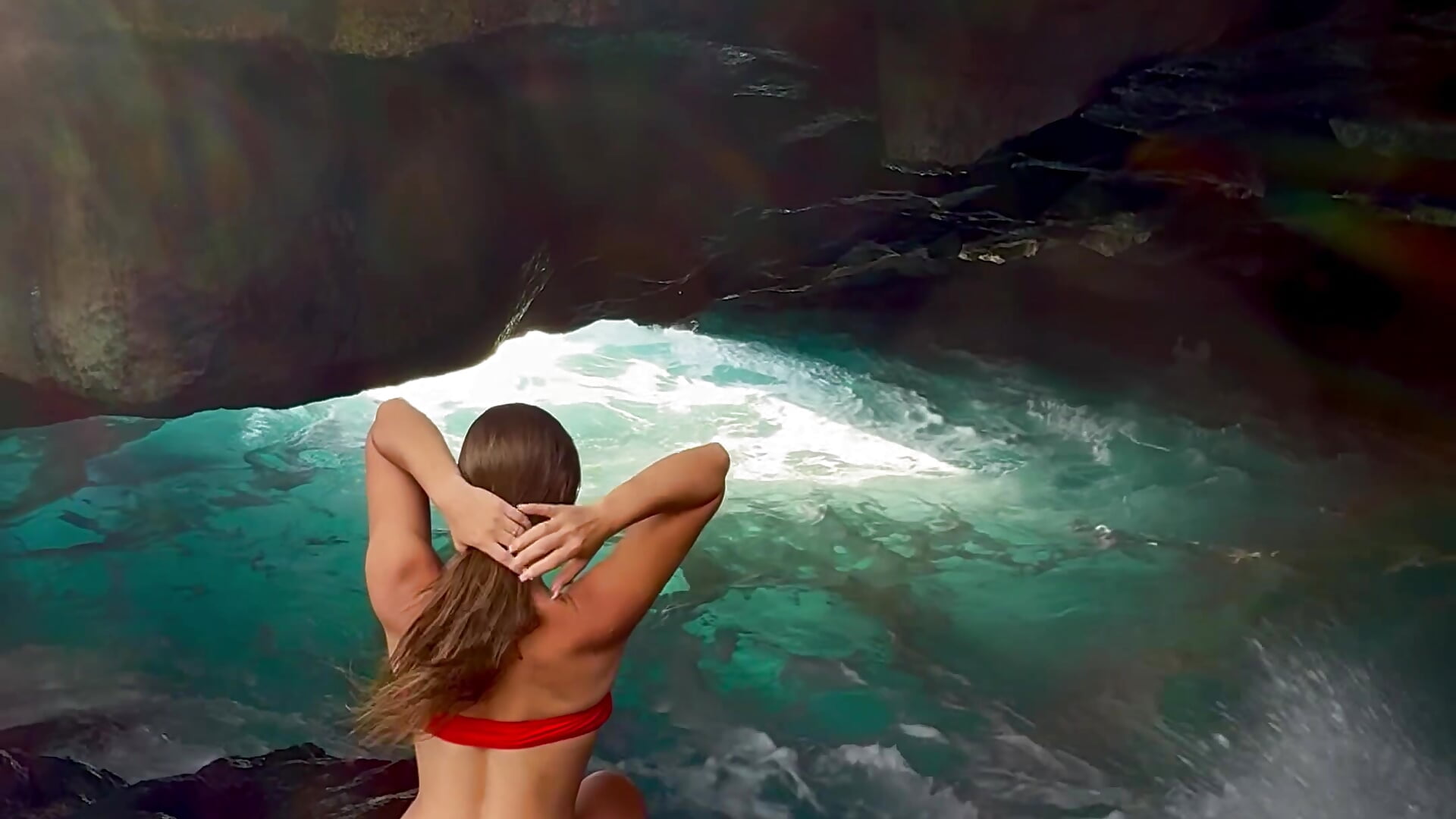 Waves❤️ - video di alicewonder_8 modella di cam