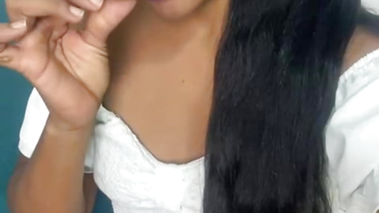 WhatsApp Video 2025-11-03 at 15,05,22－カメラキャストのcouples-hard-profondの動画