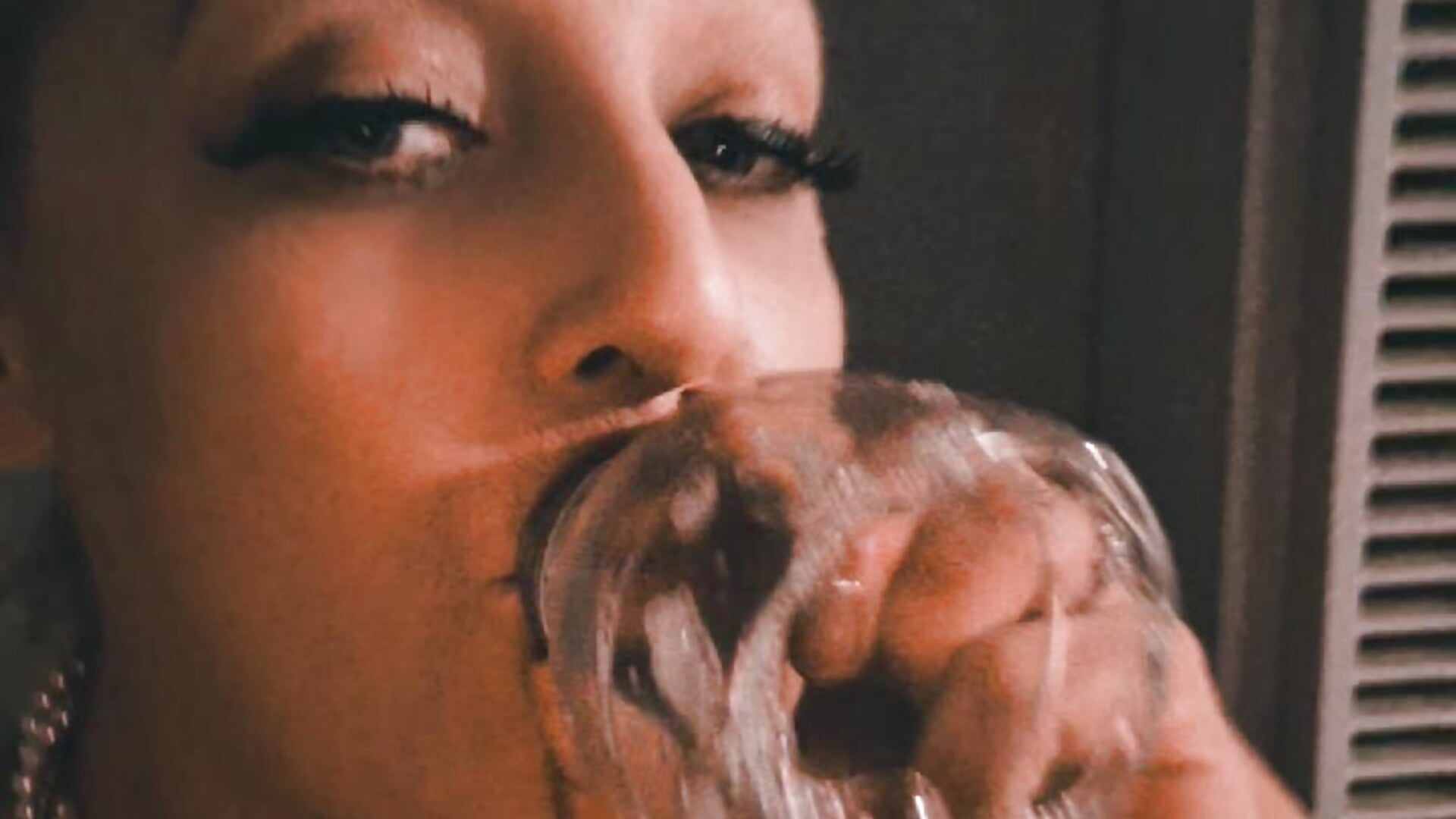 Bubble time - video by Pinkpixel cam model