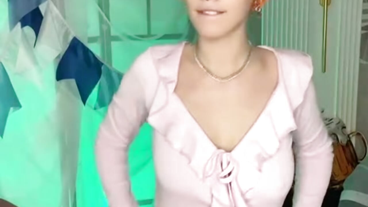 IMG_0980 - video by MaryNixon_ cam model