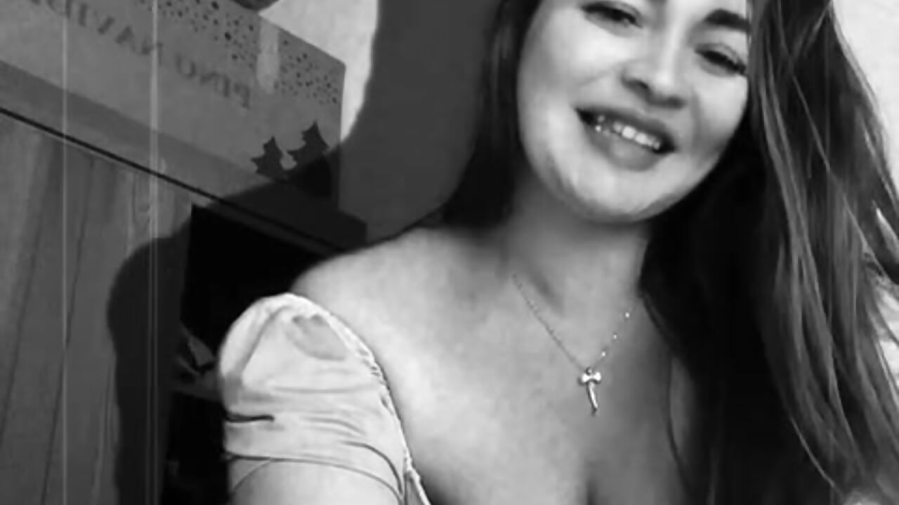 I am the star of your morning and night - video by sarahreyess_11 cam model