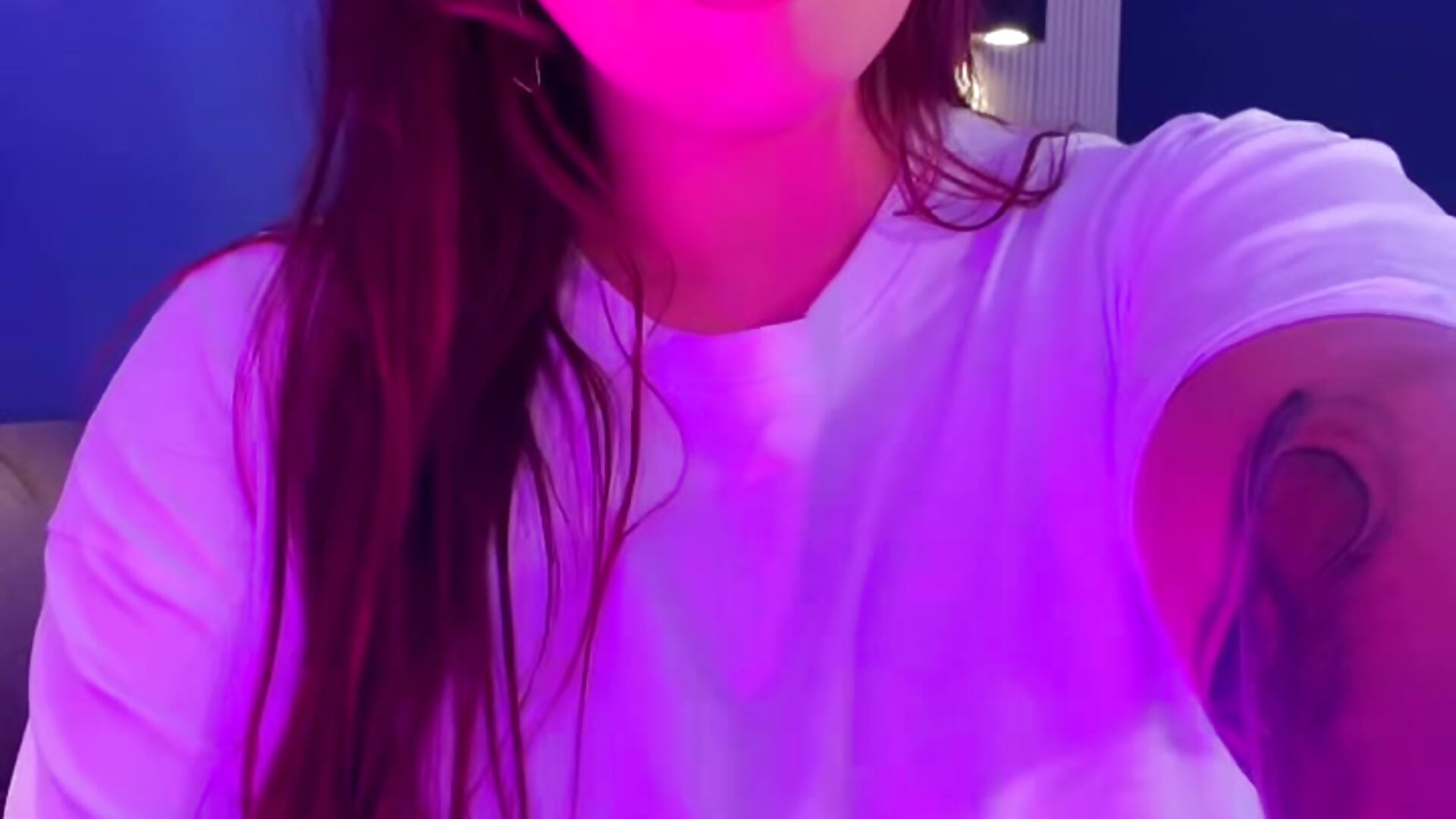 Lie to yourself but don't forget me - video by sarahreyess_11 cam model