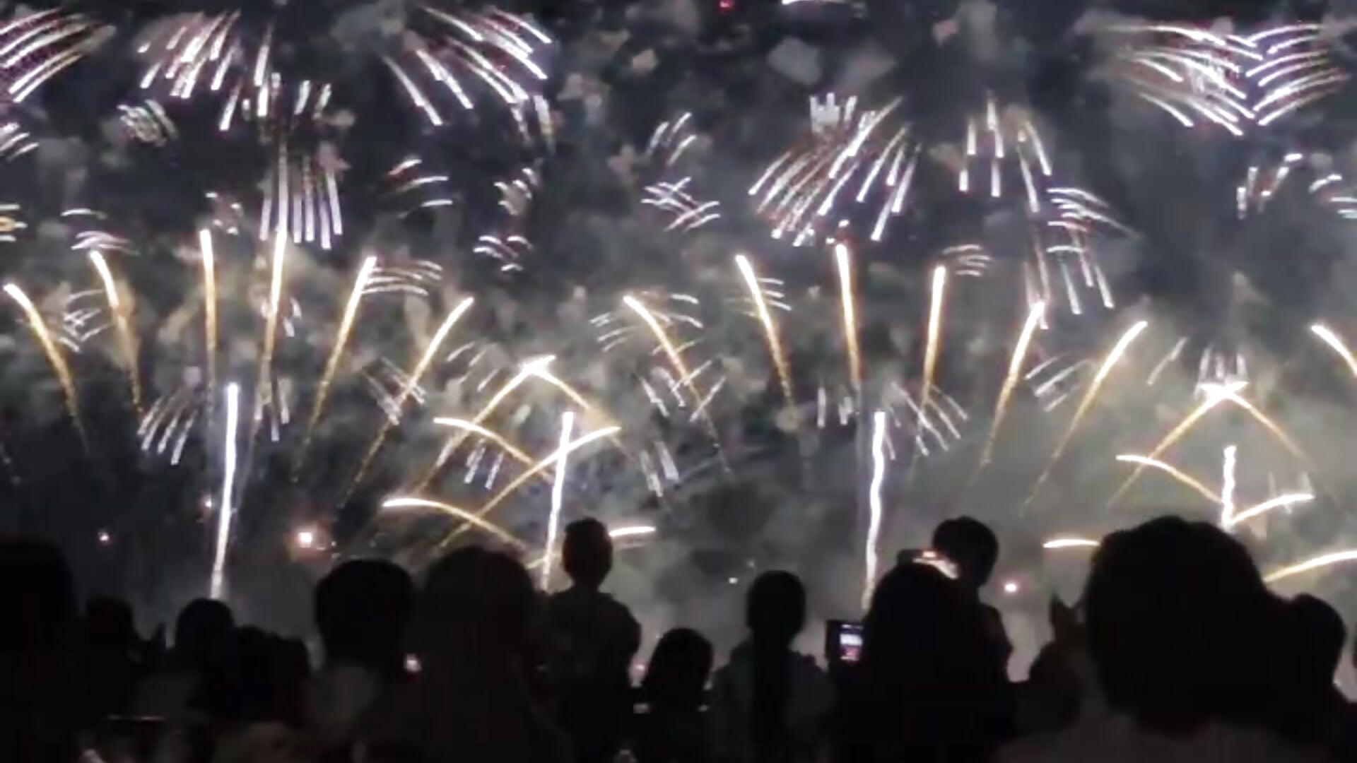 日本一の花火🎇（ノンアダルト🤣） - відео від вебкаммоделі Arista_09