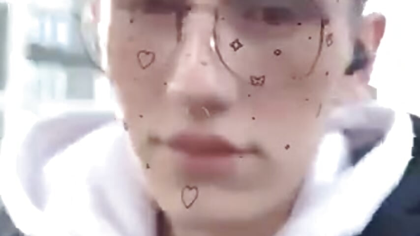 Just me - video av MarkSynergyX cam-modell