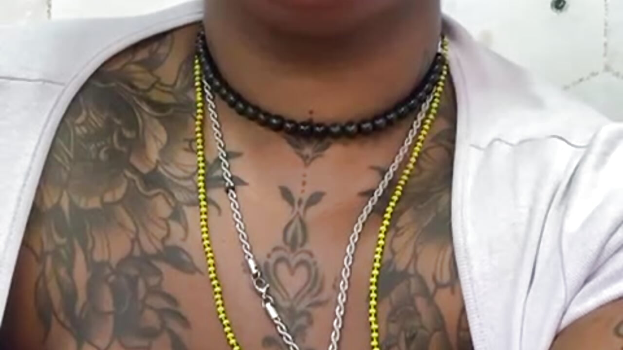 A beautiful sexy and flirty brunette😏🥵💦🥺 - Anaa_Fuentess 캠 모델의 동영상