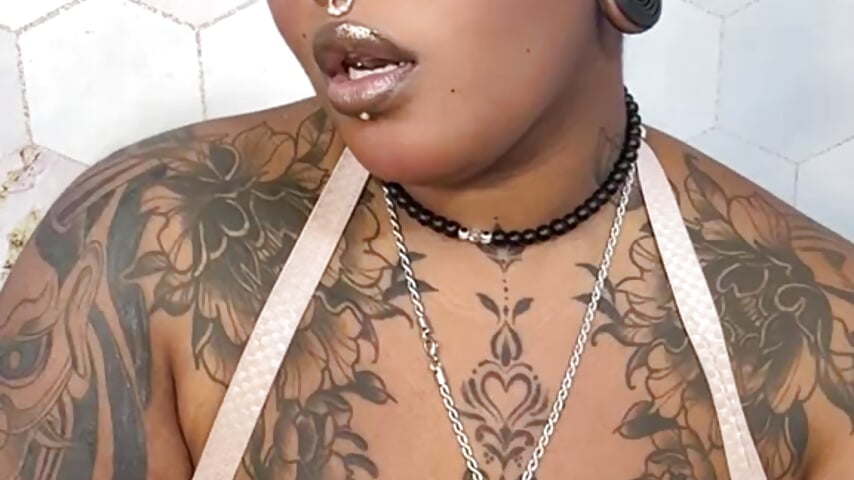 I'm back here, and I just want to feel your cock in my mouth one more time.🔥👅🍆 - Video von Anaa_Fuentess Cam-Model
