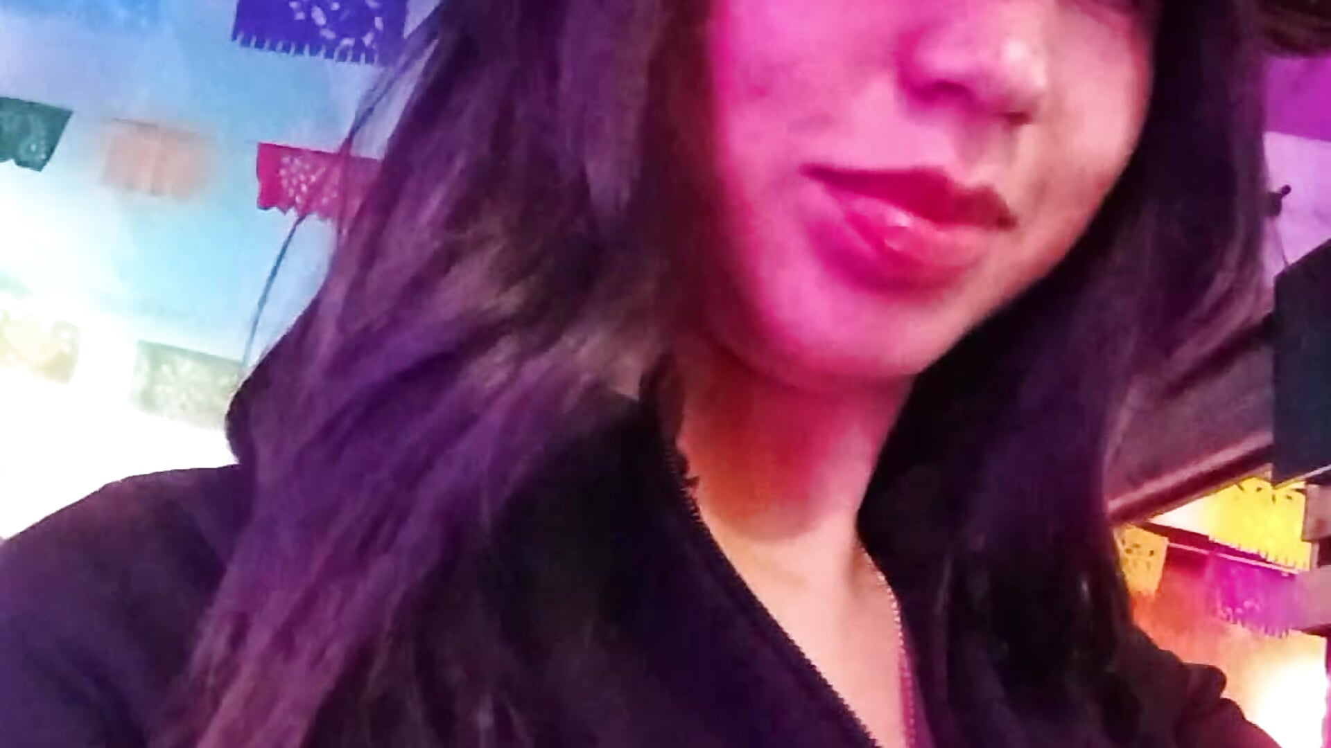 There is no other way than to worship them. - video by -aureal- cam model