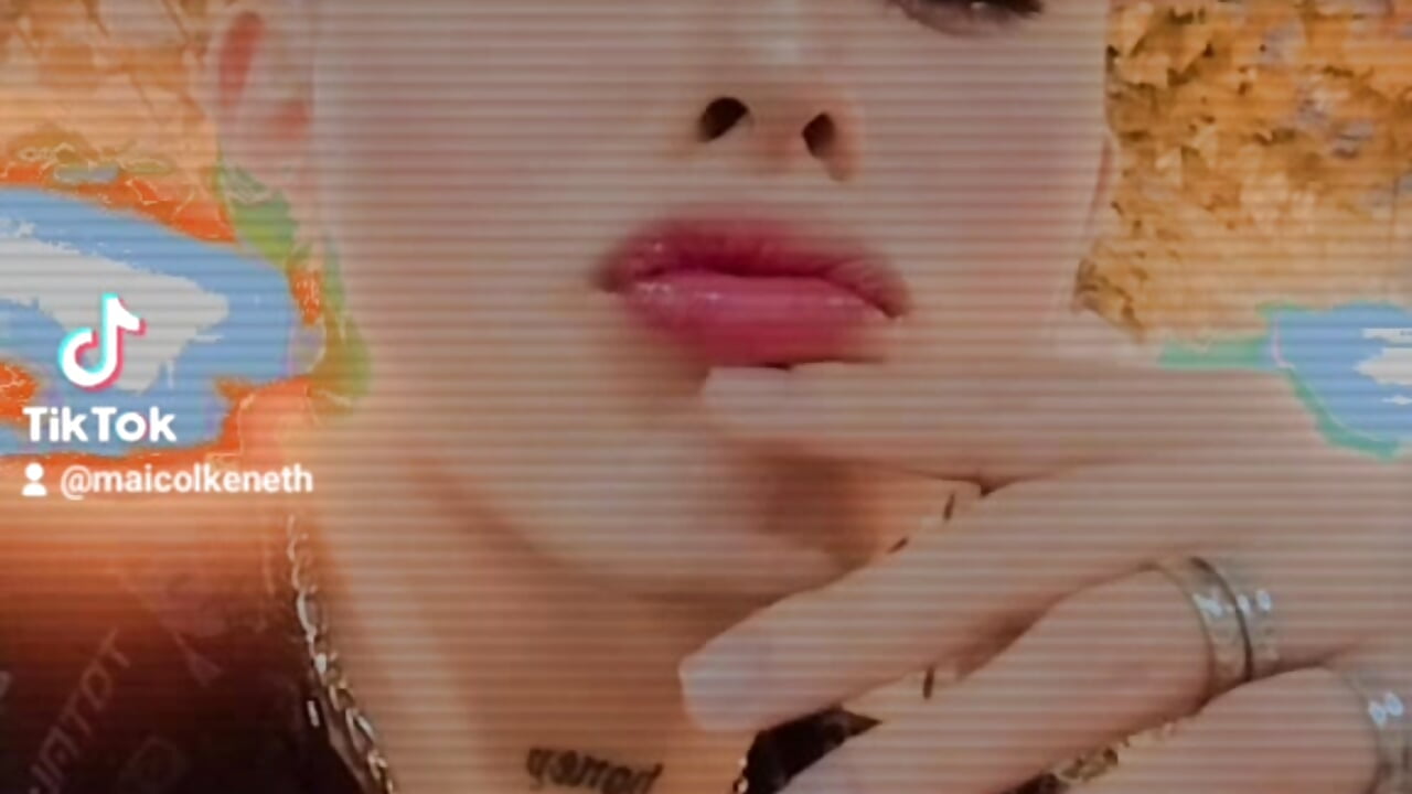 Me - video av Michael_Lopez_1 cam model