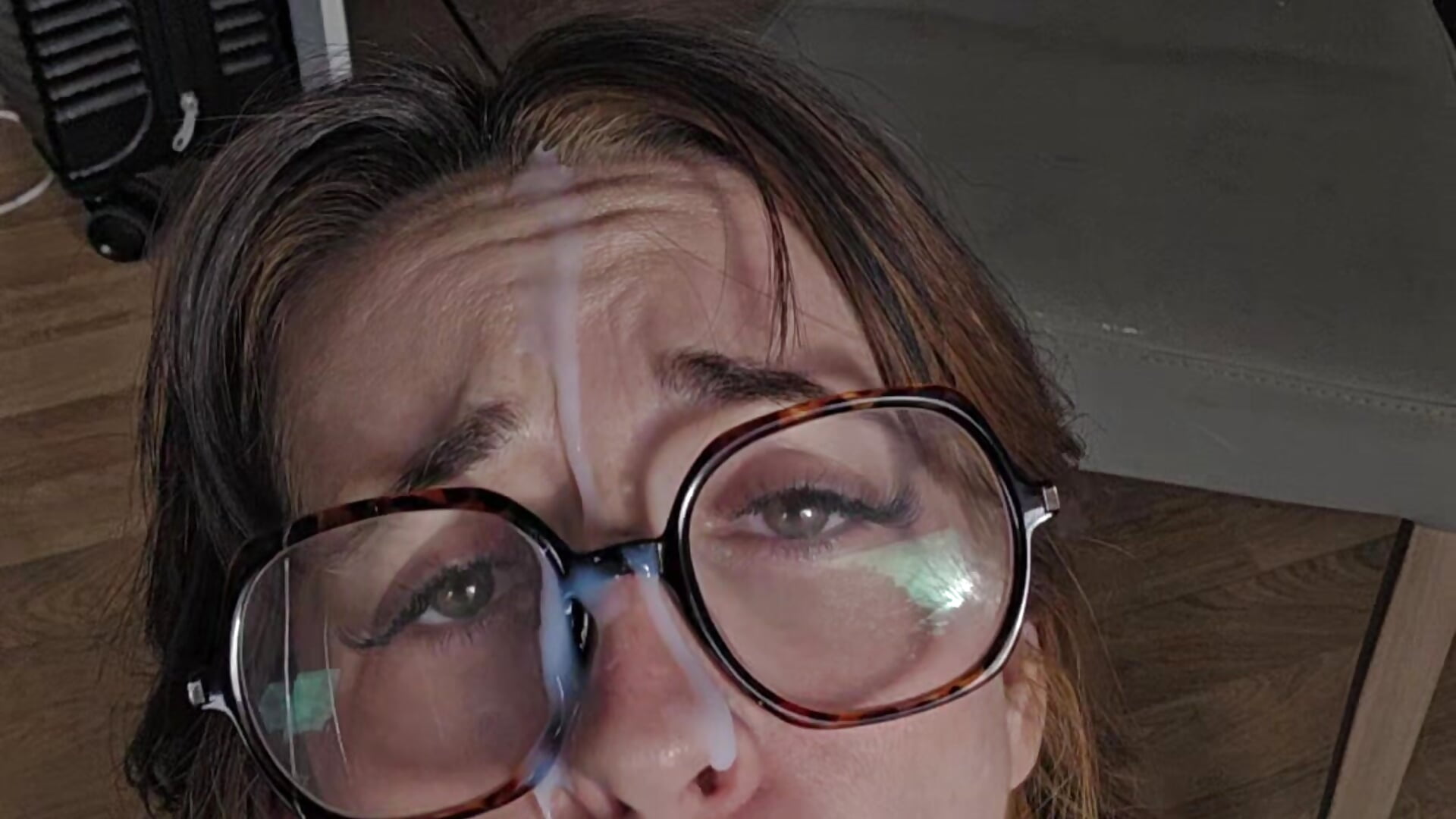 Fellation visage souillé 🤭🤭
