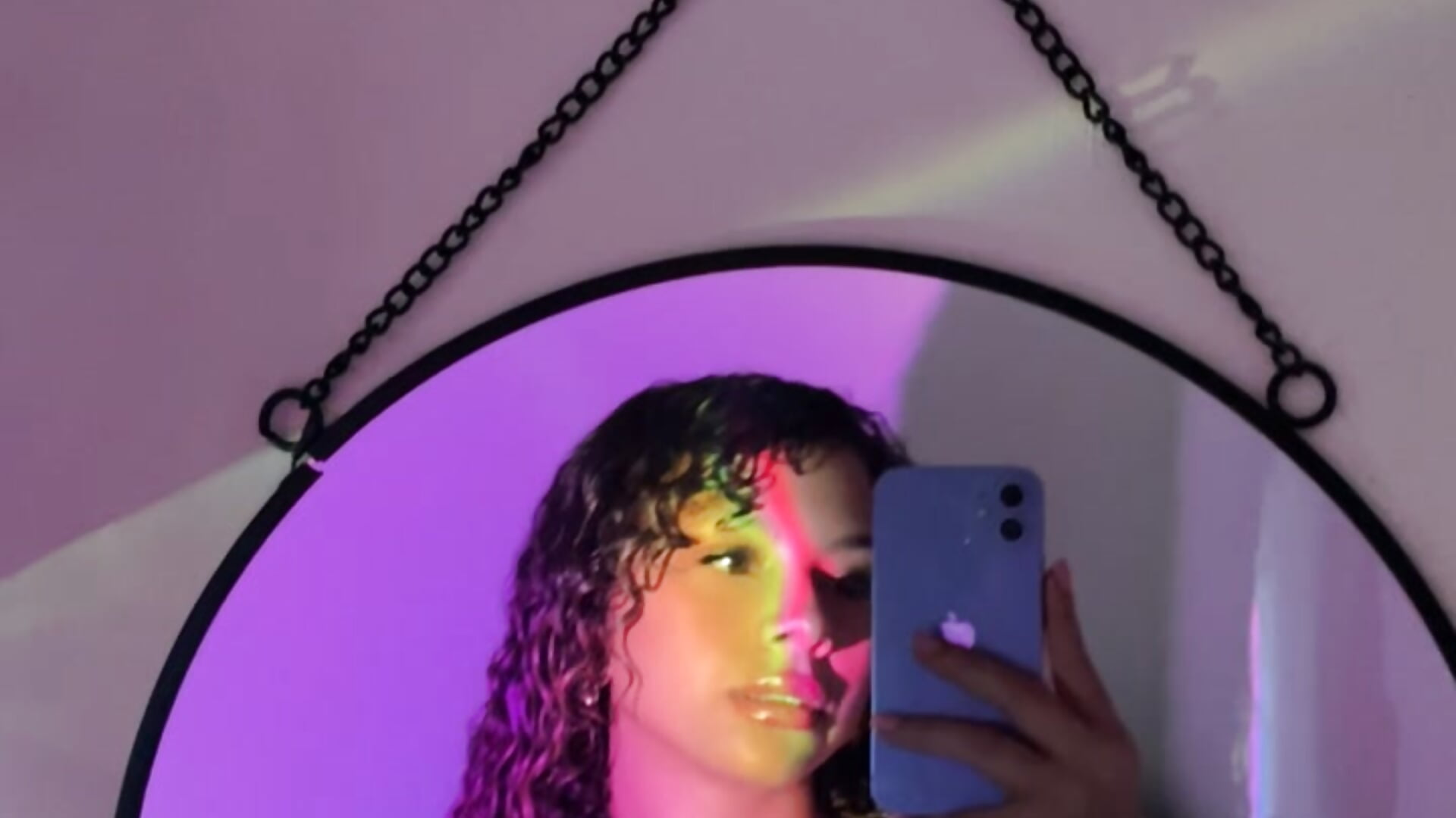 CFA1C77E-529F-4F47-9C89-C8999CBDA6F0 - video by MaddieHeart cam model