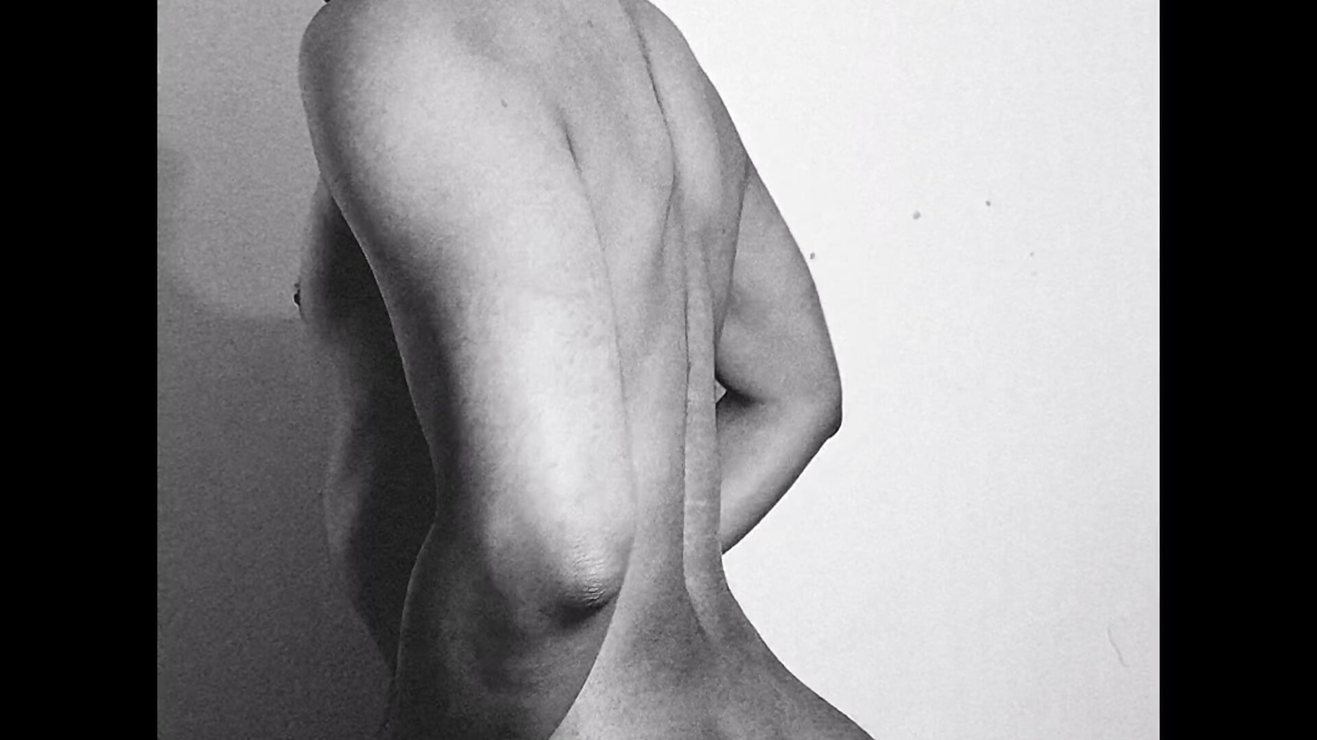 PLAY WHIT MY BODY🍑 - video by cute_sammy_1 cam model