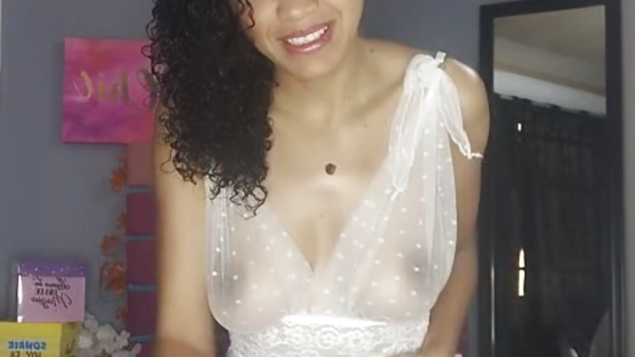 Kisses Just for You 💋 - video by alma_azul cam model