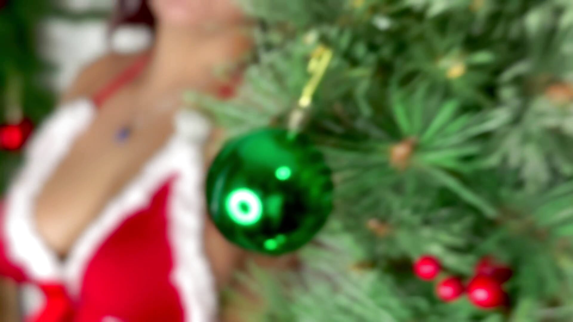 Christmas - video by NaughtyNinnaXXX cam model