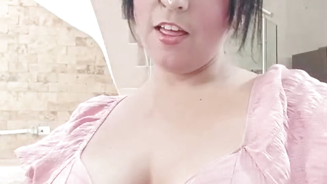 DO U STILL LOVE ME? 😏💋 - Victoriia_Queen主播的视频