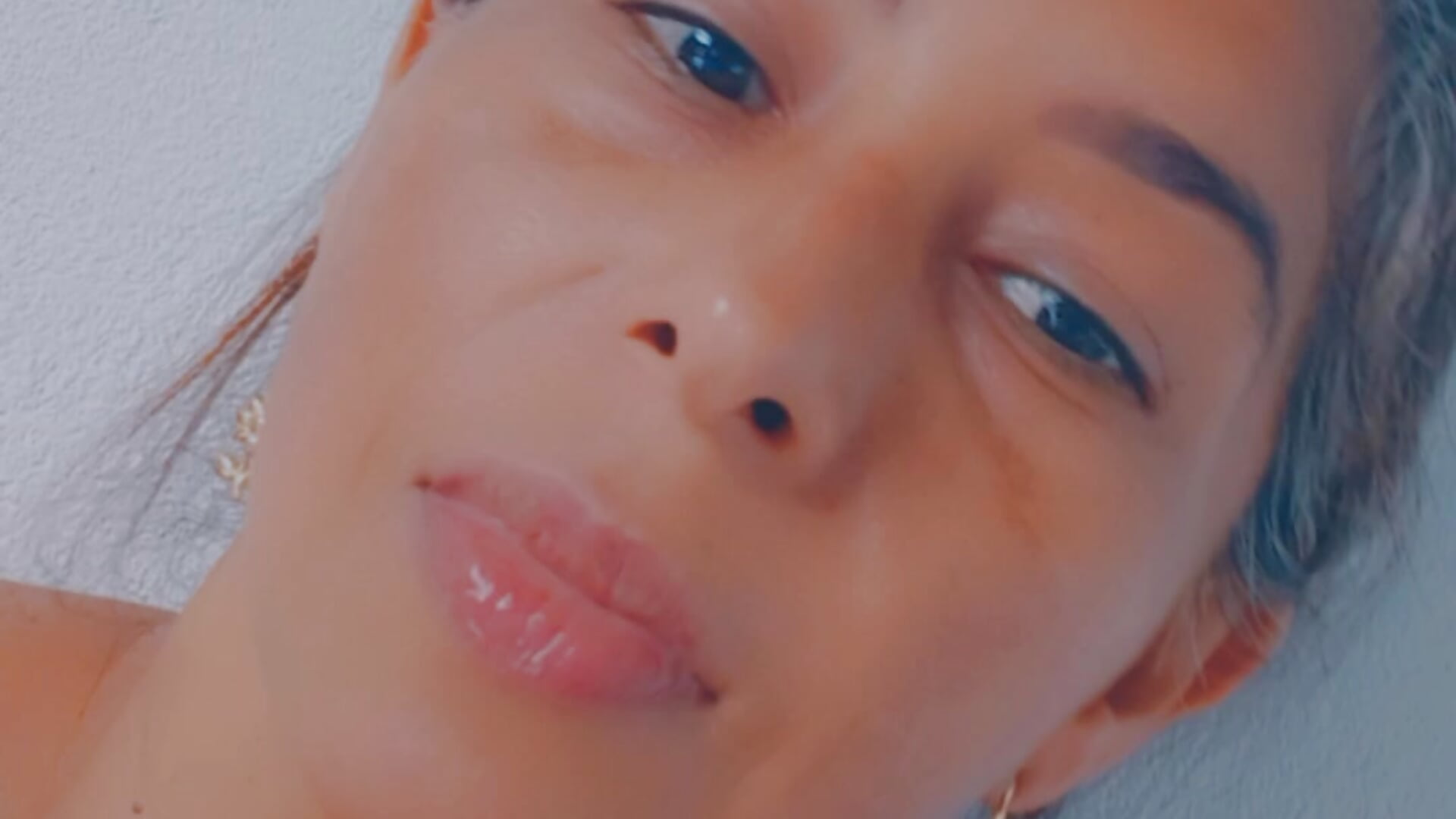 1000074571 - video by maleja23 cam model