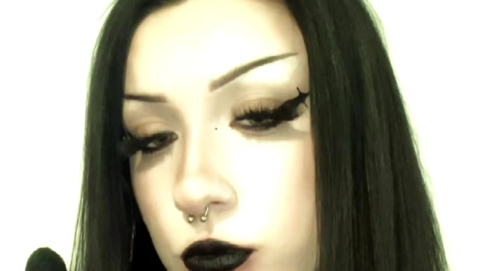 17bc02f0f5d14f208bf71e1e08611435 - video by bunnyslit615 cam model