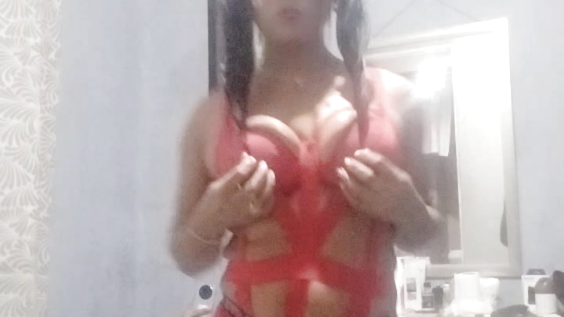 1000001701 - video by Tumorenitacslientecalient cam model