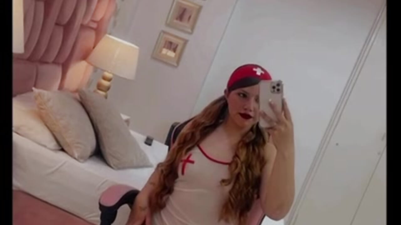 Todays its a good day 💗 - video by EimmyJones cam model